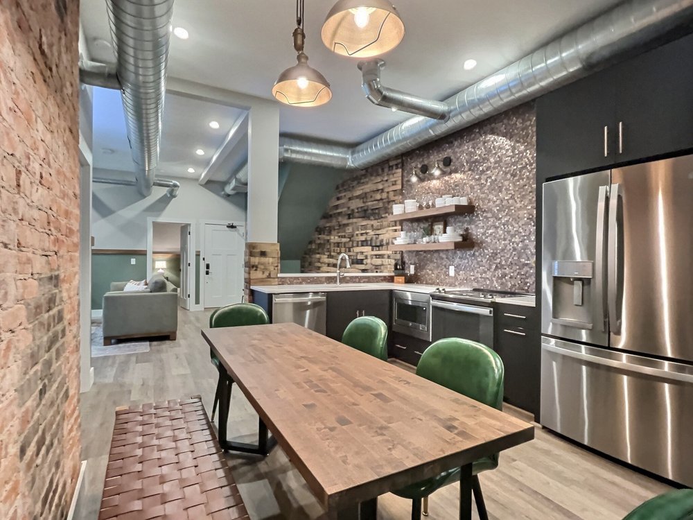 BUNGALOU Updated August 2024 66 Photos 1143 Bardstown Rd