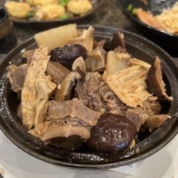 Brochette Dumpling - 34. Braised Beef Brisket Pot/ - Dim Sum Near Me - San Francisco, California