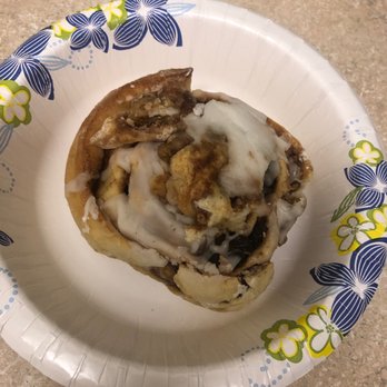 Great Harvest Bread - Cinnamon Roll w/raisins & walnuts - Bakeries Near Me - Rockville, Maryland Great Harvest Bread - Cinnamon Roll w/raisins & walnuts - Bakeries Near Me - Rockville, Maryland