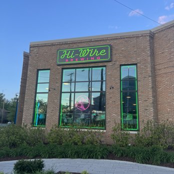 Hi-Wire Brewing - Outside of Hu-wire - Brewpubs Near Me - Charlotte, North Carolina Hi-Wire Brewing - Outside of Hu-wire - Brewpubs Near Me - Charlotte, North Carolina