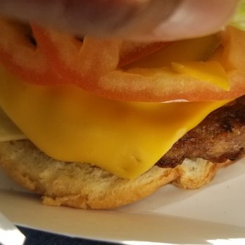 Jack in the Box - My cheese isn't melted. Why aren't I receiving freshly cooked food? - Fast Food Near Me - Hemet, California