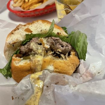 Matt's Bar - Jucy Lucy - Burgers Near Me - Minneapolis, Minnesota