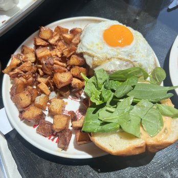 Breakfast Republic - Breakfast burger - Breakfast & Brunch Near Me - Culver City, California