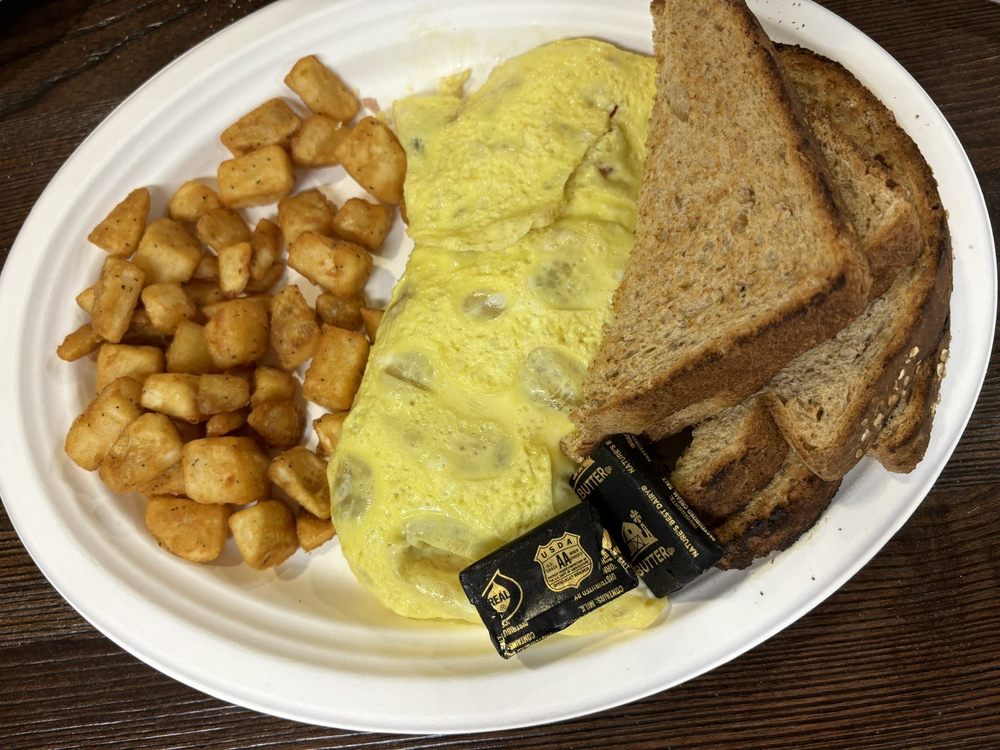 Black Diamond Bar & Grille