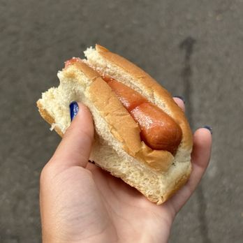 Southwick's Zoo - Hot dog - Amusement Parks Near Me - Mendon, Massachusetts Southwick's Zoo - Hot dog - Amusement Parks Near Me - Mendon, Massachusetts