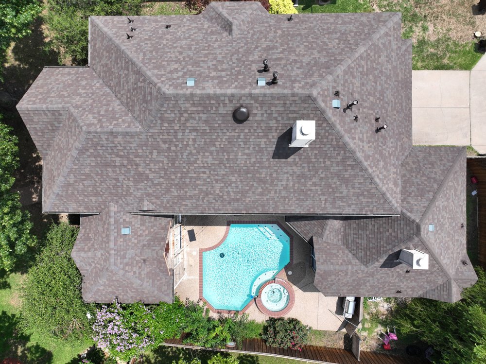 Slide of Select Roofing of North Texas