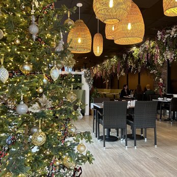 Jardin Cafe - Inside - New American Near Me - Patchogue, New York Jardin Cafe - Inside - New American Near Me - Patchogue, New York