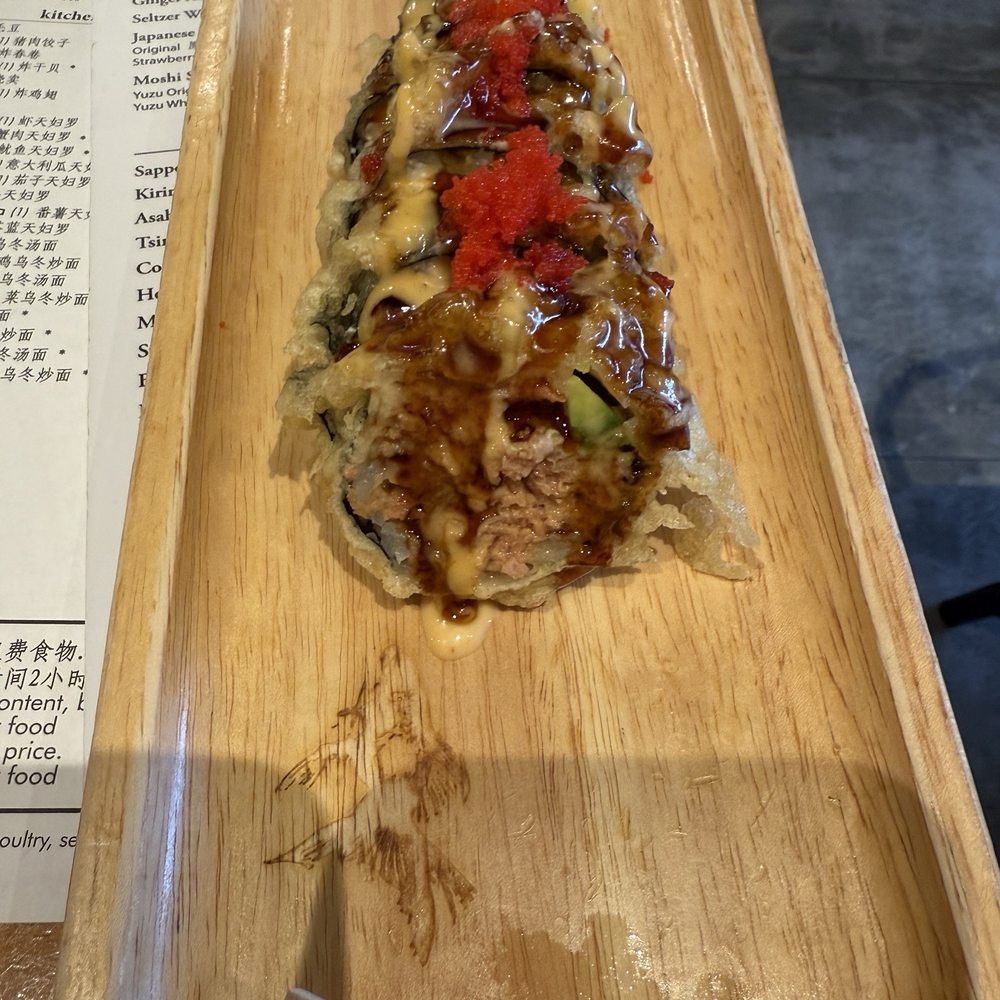 Akino - Dynamite (Deep Fried) (6 Pcs) - Sushi Bars Near Me - Elmhurst, New York Akino - Dynamite (Deep Fried) (6 Pcs) - Sushi Bars Near Me - Elmhurst, New York