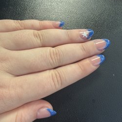 I got colored French tip and a star for only 70$!