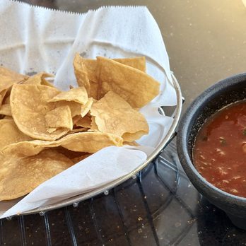 Casa De Soria - House-made chips and delicious salsa. - Mexican Near Me - Ventura, California Casa De Soria - House-made chips and delicious salsa. - Mexican Near Me - Ventura, California