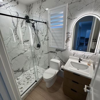 Luciano Luxury Construction - Downstairs bathroom - General Contractors Near Me Luciano Luxury Construction - Downstairs bathroom - General Contractors Near Me
