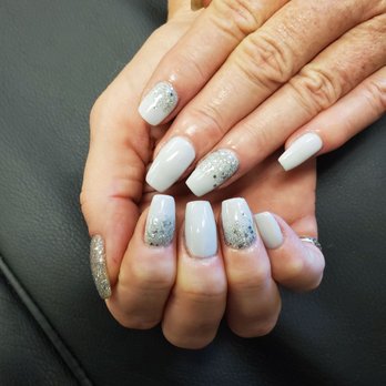 Luxe Nail Spa - Nail Salons Near Me - Pompano Beach, Florida
