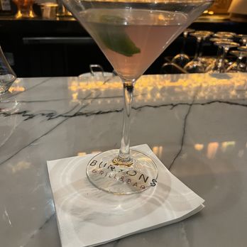 Burtons Grill & Bar - New American Near Me - Gaithersburg, Maryland