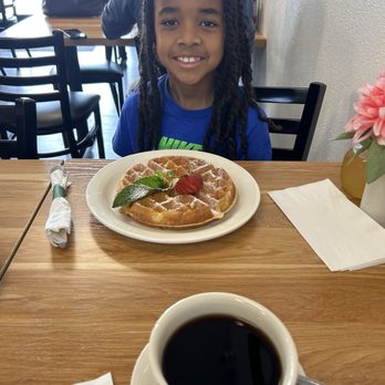 LA Prime Caffe - Waffles and sausages - Breakfast & Brunch Near Me - Los Angeles, California LA Prime Caffe - Waffles and sausages - Breakfast & Brunch Near Me - Los Angeles, California