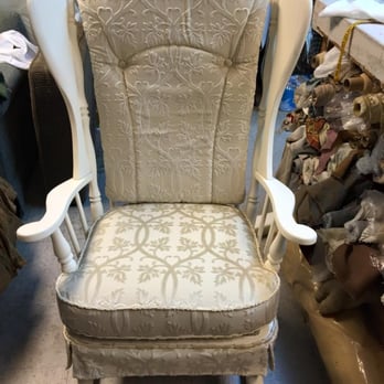 Jaime's Custom Upholstery & Drapes - Furniture Reupholstery Near Me - Houston, Texas Jaime's Custom Upholstery & Drapes - Furniture Reupholstery Near Me - Houston, Texas