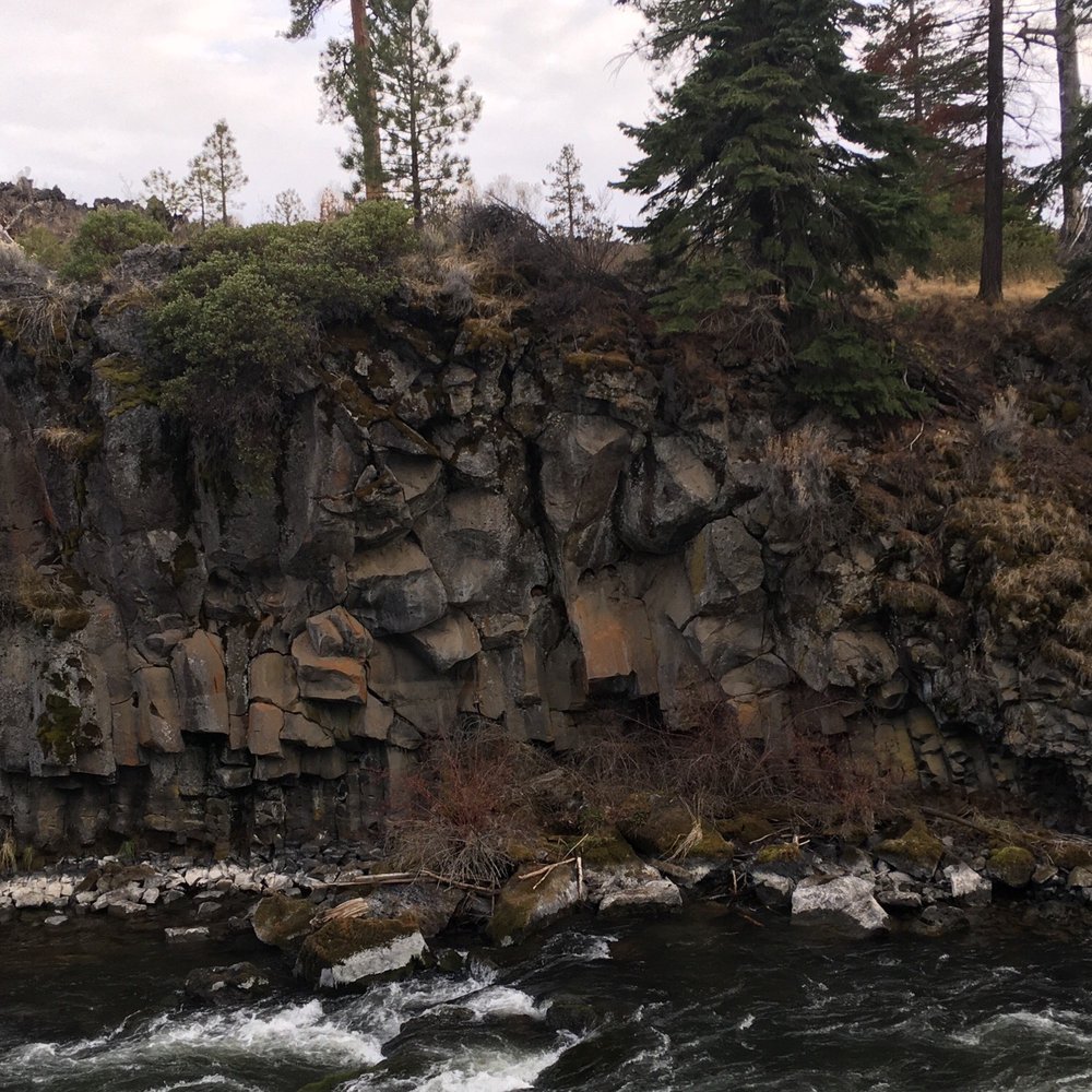 Dillon Falls - Hiking Near Me - Bend, Oregon Dillon Falls - Hiking Near Me - Bend, Oregon