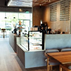 Family Coffee & Bakery
