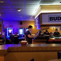 The 701 Lounge & Grille - Bar