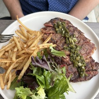 Union Hill Kitchen & Craft Bar - Steak frites - New American Near Me - Baltimore, Maryland Union Hill Kitchen & Craft Bar - Steak frites - New American Near Me - Baltimore, Maryland