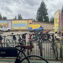 El Amigo - A bunch of bikes