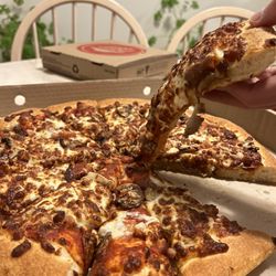 Canadian pizza
