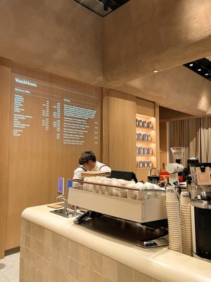 WatchHouse 5th Ave. by null