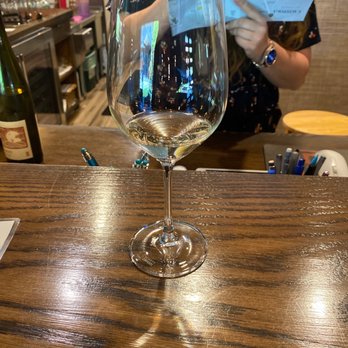 RD Winery - Wine Tasting Room Near Me - Napa, California RD Winery - Wine Tasting Room Near Me - Napa, California