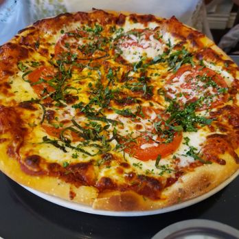 Kula Bistro - Stunning delicious pizza - Italian Near Me - Kula, Hawaii Kula Bistro - Stunning delicious pizza - Italian Near Me - Kula, Hawaii