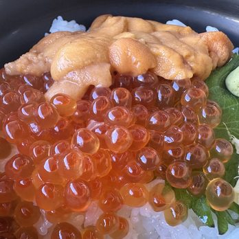 Mama Kim’s - Beautiful - Poke Near Me - Honolulu, Hawaii Mama Kim’s - Beautiful - Poke Near Me - Honolulu, Hawaii
