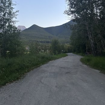 Three Sisters Campground - Camp road - Campgrounds Near Me - Canmore, Alberta Three Sisters Campground - Camp road - Campgrounds Near Me - Canmore, Alberta