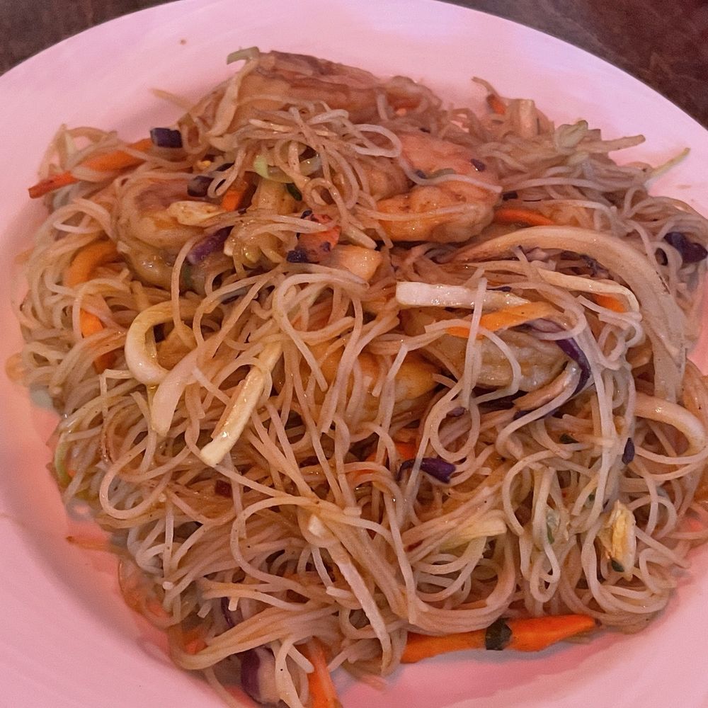 Xia’s Asian Tapas - Singapore Street Noodles with shrimp - Asian Fusion Near Me - Winston-Salem, North Carolina