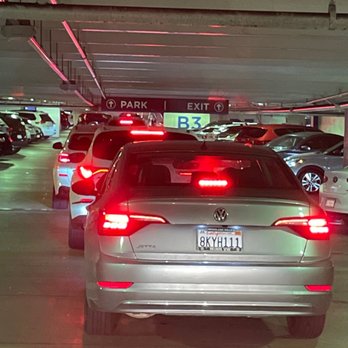 Glendale Galleria - Traffic nightmare over 30 mins stuff in the parking structure. - Shopping Centers Near Me - Glendale, California Glendale Galleria - Traffic nightmare over 30 mins stuff in the parking structure. - Shopping Centers Near Me - Glendale, California
