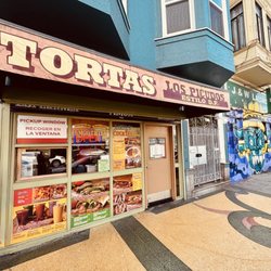 Tortas Los Picudos - Outside