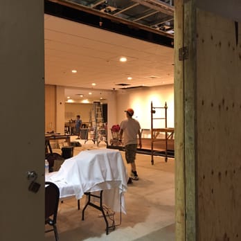Maui Mall Village - Max's Restaurant progress - 10.9.15 - VN - Shopping Centers Near Me - Kahului, Hawaii Maui Mall Village - Max's Restaurant progress - 10.9.15 - VN - Shopping Centers Near Me - Kahului, Hawaii
