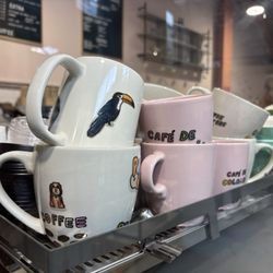 Pueblo Querido Coffee Roasters - Cute cups