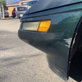 CrashFix - Damaged bumper - Body Shops Near Me - Burbank, California