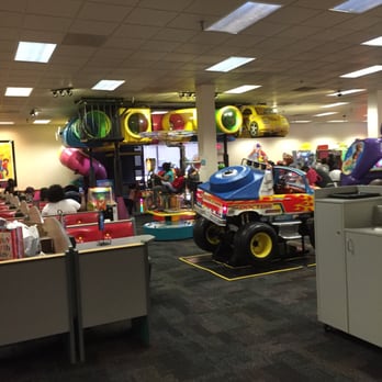 Chuck E Cheese 120 Photos 35 Reviews Pizza 2699 Lishelle