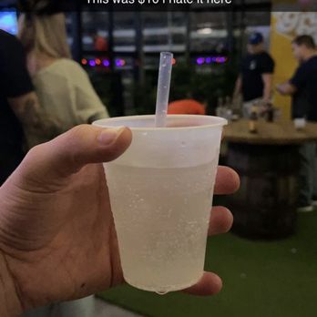 McIntyre's Heights - Bars Near Me - Houston, Texas