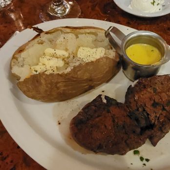 Tuscany Grill - 9oz filet - Italian Near Me - Henderson, Nevada Tuscany Grill - 9oz filet - Italian Near Me - Henderson, Nevada