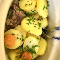 Schnockeloch - Many Diane's served in a large pot