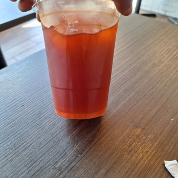 Jad Jaan Thai Vietnamese - Thai Lychee ice tea - Thai Near Me - New York, New York
