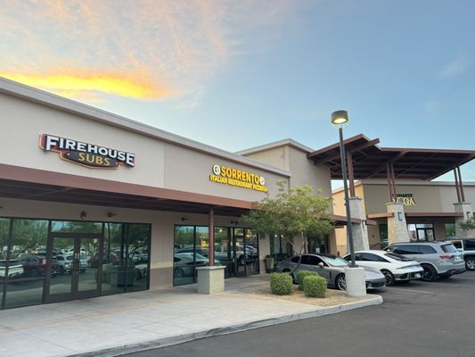 SORRENTO ITALIAN RESTAURANT PIZZERIA by null