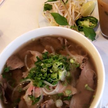 Pho Thang Cafe - Only size option for pho, probably the usual medium size of your typical pho place - Vietnamese Near Me - Cleveland, Ohio Pho Thang Cafe - Only size option for pho, probably the usual medium size of your typical pho place - Vietnamese Near Me - Cleveland, Ohio