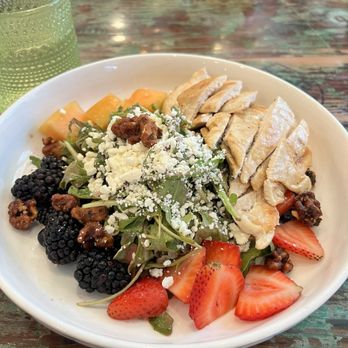Farmer's Table - Farmer's Salad - New American Near Me - La Mesa, California