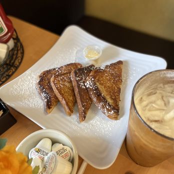 Foodies - Classic French Toast - Waffles Near Me - South Hackensack, New Jersey