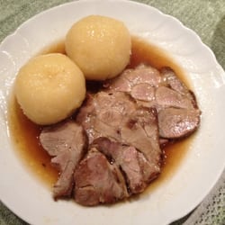 Gasthaus - Pension Hubert - Fränkischer Schweinebraten