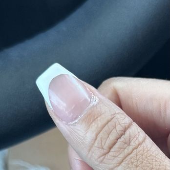 iNails & Spa - You can see where she filled it and didn't bother blend anything in. The polish is so lumpy. - Nail Salons Near Me - Murrieta, California