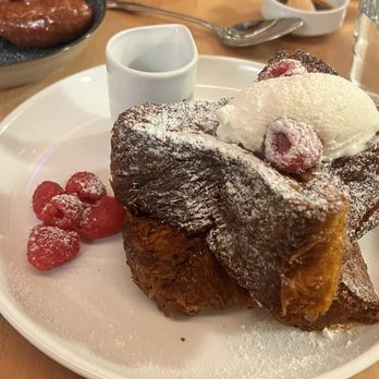 Diane’s Place - Thai Tea French Toast - Cafes Near Me - Minneapolis, Minnesota