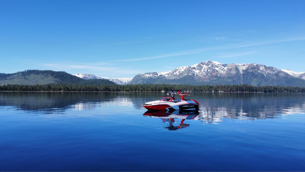 Lake Level Surf Charters Logo