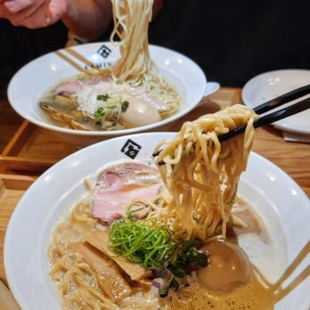 Kaminari Ramen Bar - Noodle pull time :D - Ramen Near Me - Toronto, Ontario Kaminari Ramen Bar - Noodle pull time :D - Ramen Near Me - Toronto, Ontario